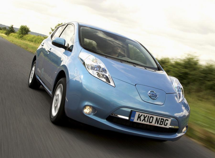  Nissan Leaf 2010 года  (фото 19 из 77)